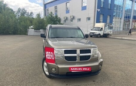 Dodge Nitro, 2007 год, 1 250 000 рублей, 2 фотография