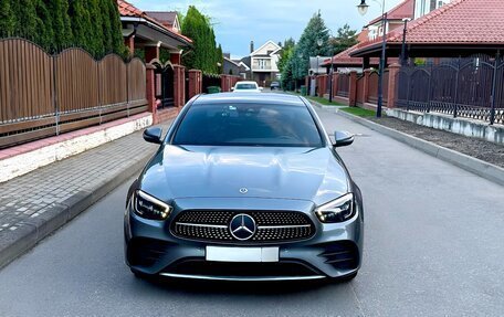 Mercedes-Benz E-Класс, 2021 год, 4 850 000 рублей, 2 фотография