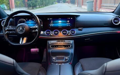 Mercedes-Benz E-Класс, 2021 год, 4 850 000 рублей, 8 фотография
