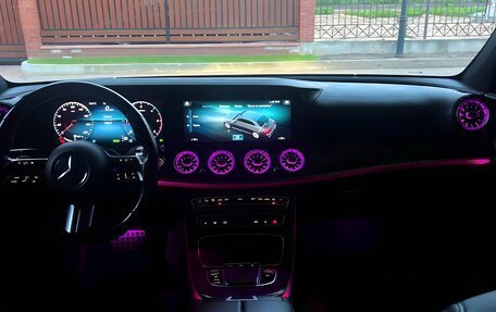 Mercedes-Benz E-Класс, 2021 год, 4 850 000 рублей, 13 фотография