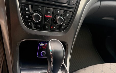 Opel Astra J, 2012 год, 680 000 рублей, 2 фотография
