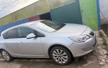 Opel Astra J, 2012 год, 680 000 рублей, 10 фотография