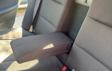 Subaru Legacy IV, 2006 год, 650 000 рублей, 15 фотография