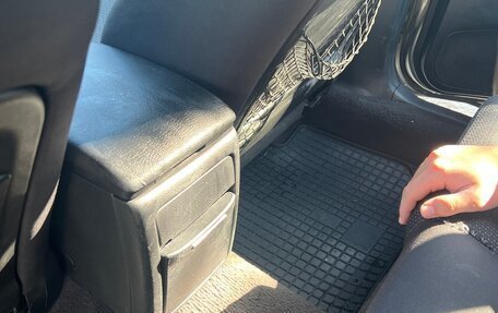 Subaru Legacy IV, 2006 год, 650 000 рублей, 10 фотография