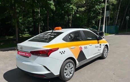 Hyundai Solaris II рестайлинг, 2020 год, 719 000 рублей, 4 фотография