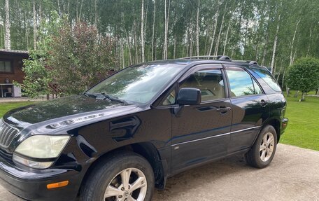 Lexus RX IV рестайлинг, 2001 год, 950 000 рублей, 2 фотография