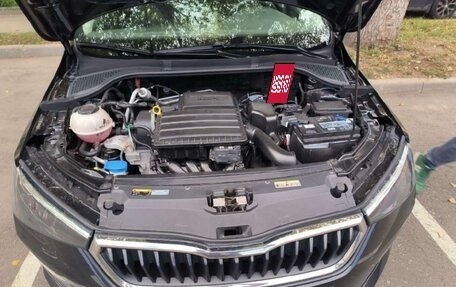 Skoda Rapid II, 2021 год, 1 650 000 рублей, 10 фотография