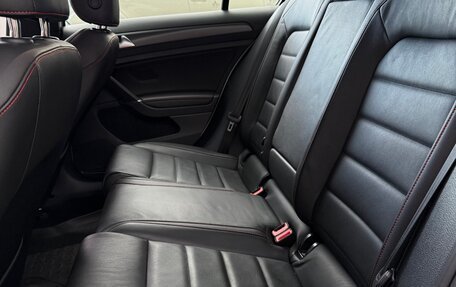 Volkswagen Golf GTI VII, 2017 год, 2 850 000 рублей, 9 фотография