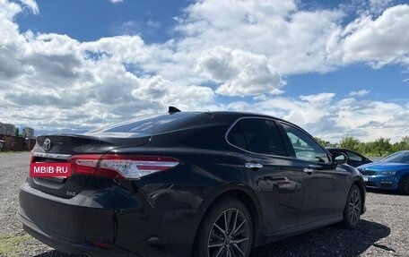 Toyota Camry, 2023 год, 3 290 000 рублей, 3 фотография