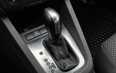 Volkswagen Jetta VI, 2014 год, 950 000 рублей, 18 фотография