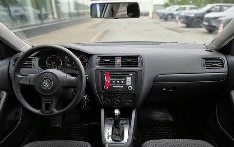 Volkswagen Jetta VI, 2014 год, 950 000 рублей, 10 фотография