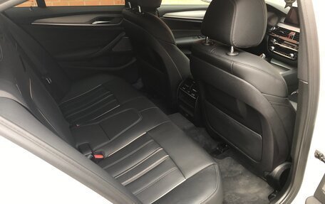 BMW 5 серия, 2018 год, 5 500 000 рублей, 10 фотография