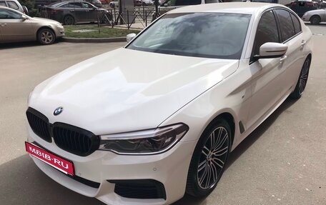 BMW 5 серия, 2018 год, 5 500 000 рублей, 2 фотография