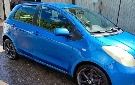 Toyota Yaris III рестайлинг, 2007 год, 470 000 рублей, 4 фотография