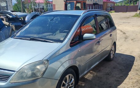 Opel Zafira B, 2006 год, 375 000 рублей, 1 фотография