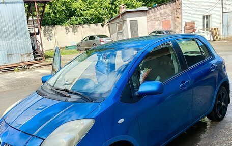 Toyota Yaris III рестайлинг, 2007 год, 470 000 рублей, 6 фотография