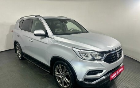 SsangYong Rexton, 2018 год, 2 250 000 рублей, 3 фотография