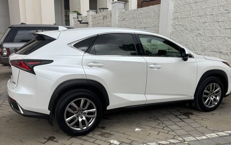 Lexus NX I, 2017 год, 2 780 000 рублей, 2 фотография