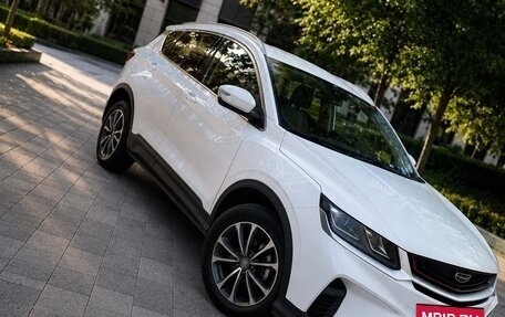 Geely Coolray I, 2022 год, 1 500 000 рублей, 2 фотография