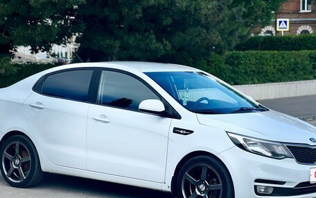 KIA Rio III рестайлинг, 2016 год, 1 035 000 рублей, 2 фотография