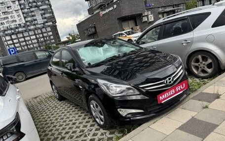 Hyundai Solaris II рестайлинг, 2015 год, 620 000 рублей, 6 фотография