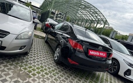 Hyundai Solaris II рестайлинг, 2015 год, 620 000 рублей, 3 фотография