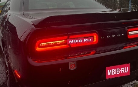 Dodge Challenger III рестайлинг 2, 2019 год, 2 280 000 рублей, 4 фотография