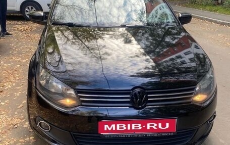 Volkswagen Polo VI (EU Market), 2014 год, 650 000 рублей, 1 фотография