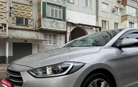 Hyundai Avante, 2018 год, 1 660 000 рублей, 12 фотография