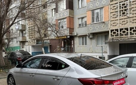 Hyundai Avante, 2018 год, 1 660 000 рублей, 10 фотография