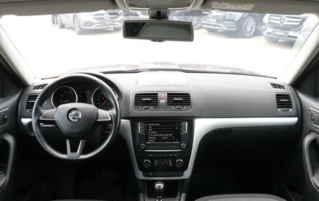Skoda Yeti I рестайлинг, 2014 год, 1 330 000 рублей, 13 фотография