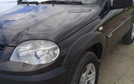 Chevrolet Niva I рестайлинг, 2014 год, 490 000 рублей, 5 фотография