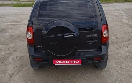 Chevrolet Niva I рестайлинг, 2014 год, 490 000 рублей, 3 фотография