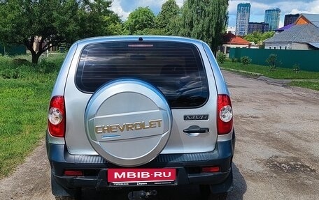 Chevrolet Niva I рестайлинг, 2009 год, 355 000 рублей, 6 фотография