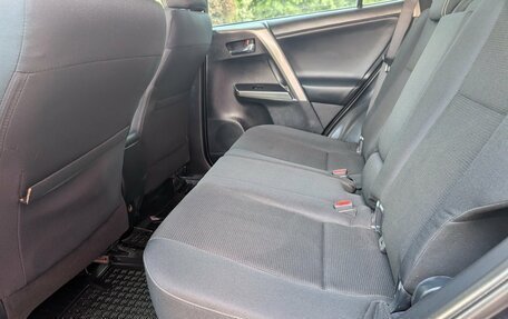Toyota RAV4, 2018 год, 2 197 000 рублей, 8 фотография
