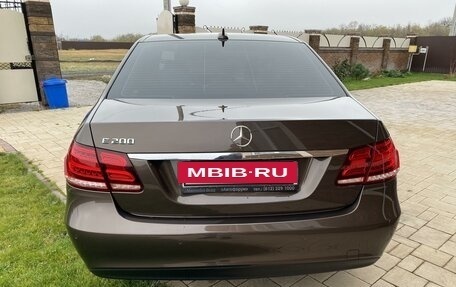 Mercedes-Benz E-Класс, 2014 год, 2 500 000 рублей, 8 фотография