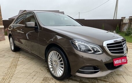 Mercedes-Benz E-Класс, 2014 год, 2 500 000 рублей, 2 фотография