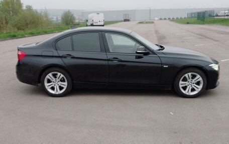 BMW 3 серия, 2016 год, 2 000 000 рублей, 4 фотография
