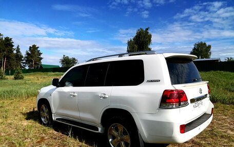 Toyota Land Cruiser 200, 2010 год, 3 300 000 рублей, 10 фотография