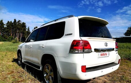 Toyota Land Cruiser 200, 2010 год, 3 300 000 рублей, 9 фотография
