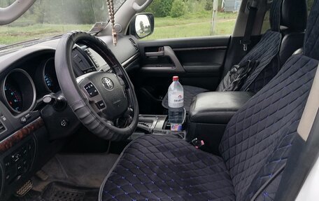 Toyota Land Cruiser 200, 2010 год, 3 300 000 рублей, 17 фотография
