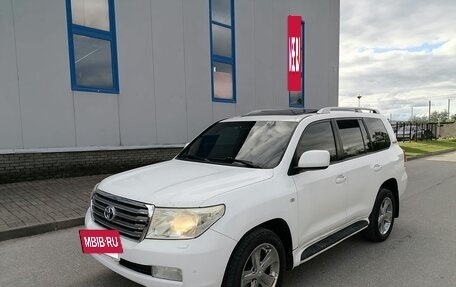 Toyota Land Cruiser 200, 2010 год, 3 300 000 рублей, 20 фотография