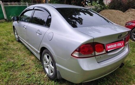 Honda Civic VIII, 2010 год, 800 000 рублей, 3 фотография