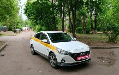 Hyundai Solaris II рестайлинг, 2021 год, 1 150 000 рублей, 1 фотография