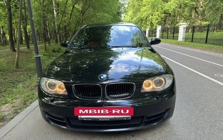 BMW 1 серия, 2008 год, 2 300 000 рублей, 16 фотография
