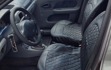 Renault Clio III, 2001 год, 178 000 рублей, 10 фотография