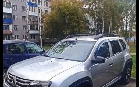 Renault Duster I рестайлинг, 2014 год, 888 000 рублей, 2 фотография