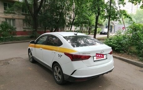 Hyundai Solaris II рестайлинг, 2021 год, 1 150 000 рублей, 3 фотография