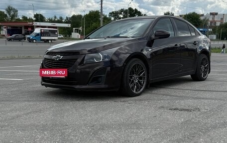 Chevrolet Cruze II, 2013 год, 780 000 рублей, 3 фотография
