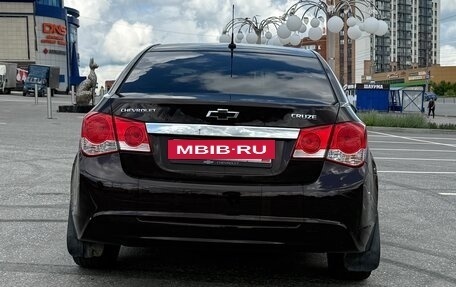 Chevrolet Cruze II, 2013 год, 780 000 рублей, 9 фотография